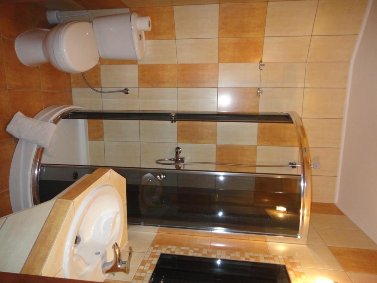 Hotel Mirex à Krynica-Zdrój Extérieur photo
